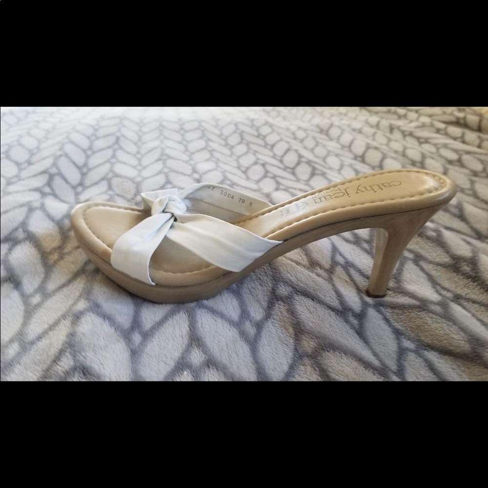 Cathy Jean sandals with heel